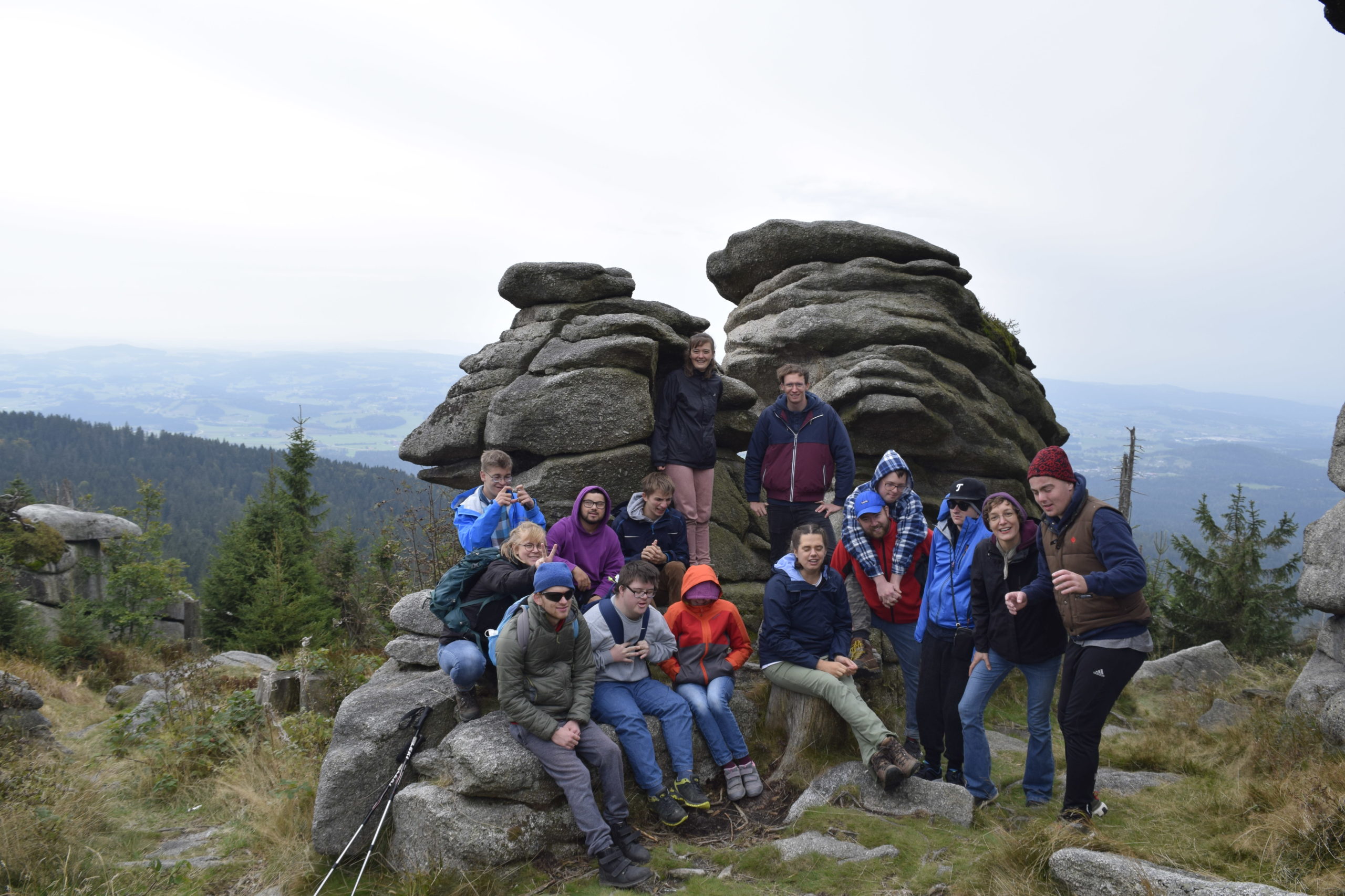 Mehr über den Artikel erfahren Mitarbeit beim Spätsommer in der Fränkischen Schweiz